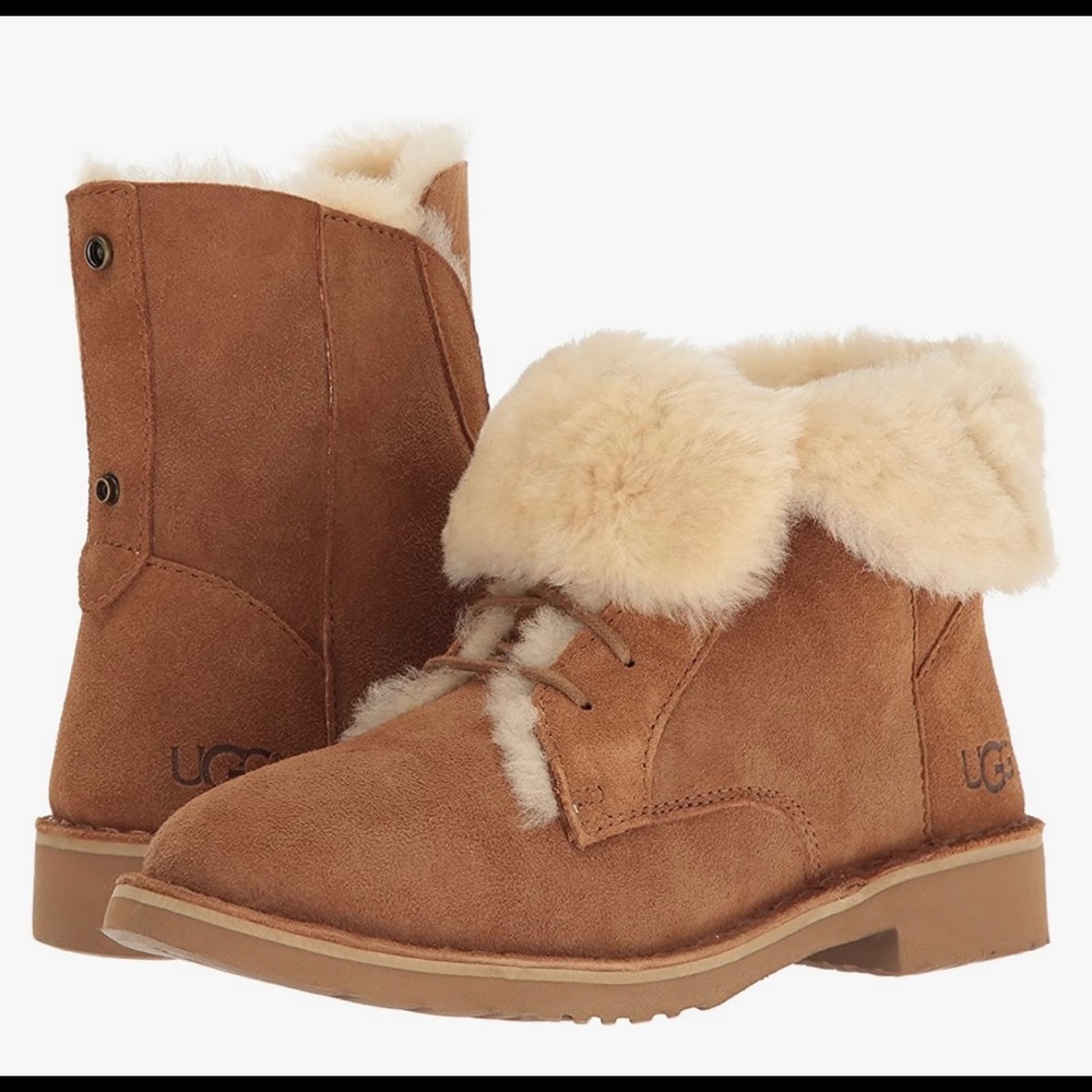 Ugg Quincy lace up boots